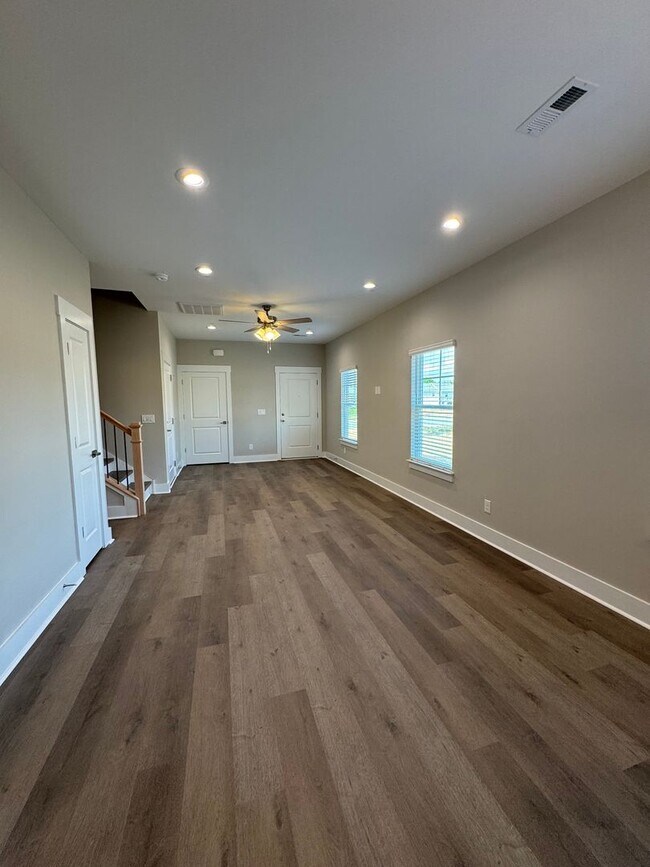 Foto del edificio - 105 Brawley Villas Pl