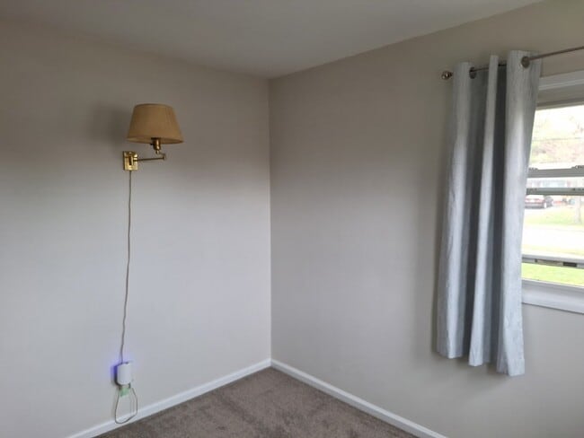 Foto del edificio - 86 Kendall Rd