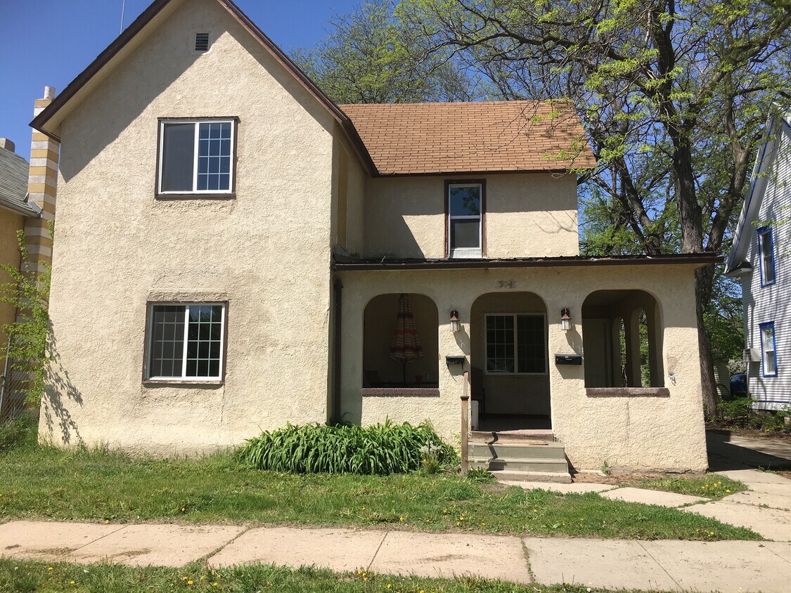 Primary Photo - 504 W 2nd Ave
