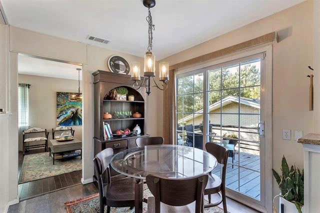 Foto del edificio - 402 Kenway St