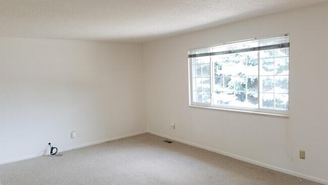 Foto del edificio - 6030 W 108th Ave