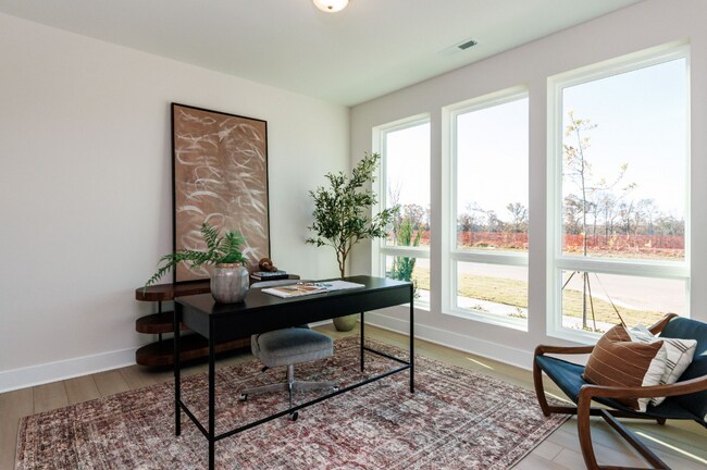 Foto del edificio - 339 Parkland Dr