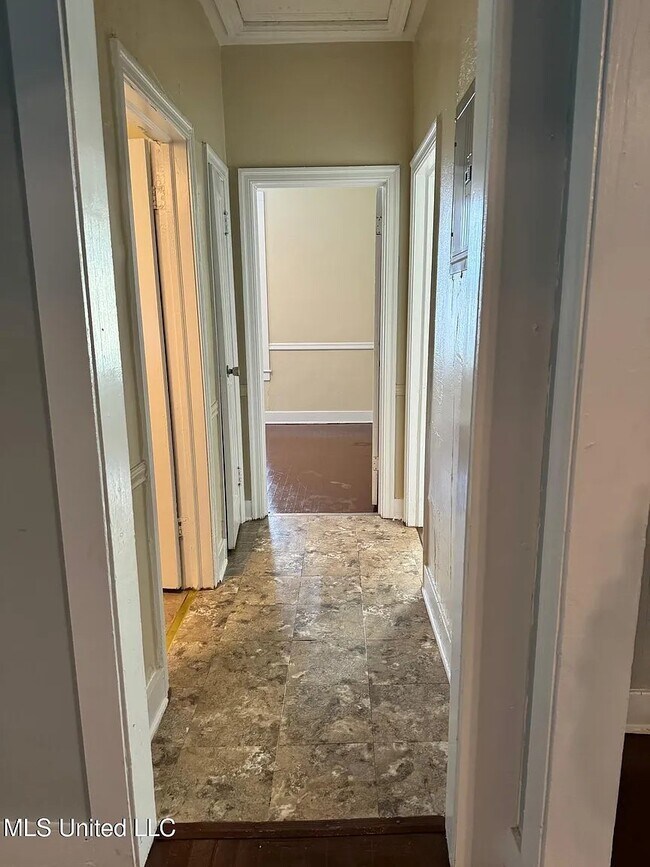 Foto del edificio - 131 Grandview Cir