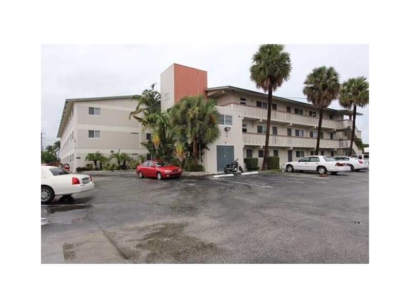 Foto principal - 6540 NE 18th Ave