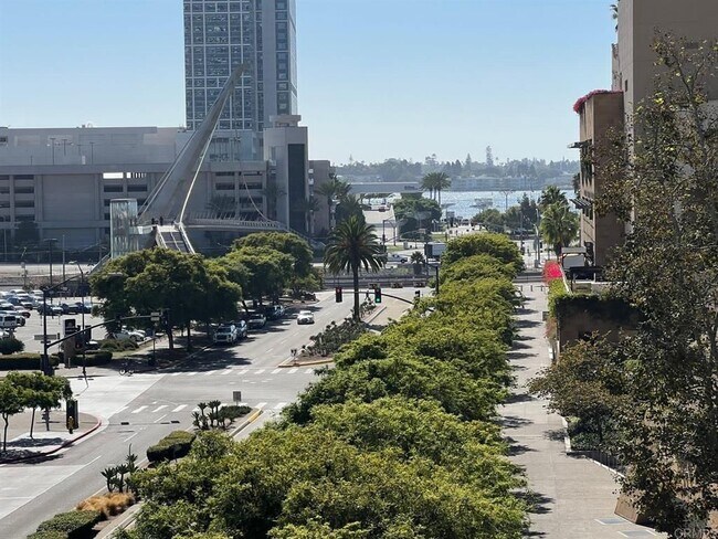 Foto del edificio - 206 Park Blvd