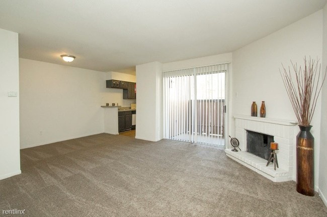Building Photo - 22910 Imperial Valley Dr