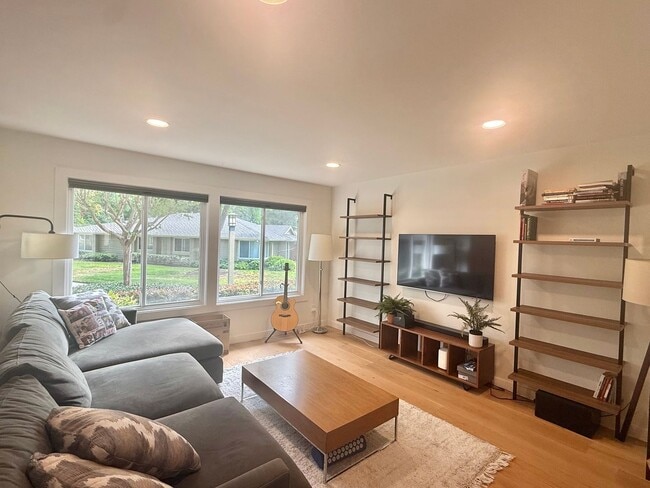 Building Photo - 1142 Arbor Vista Way