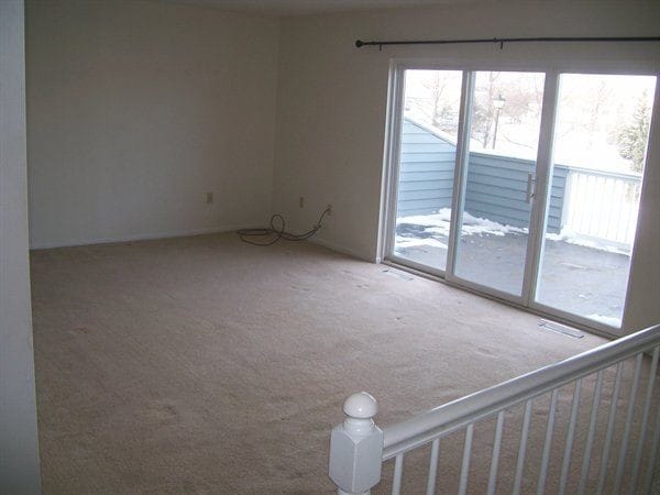 Building Photo - 2285 Knightsbridge Ct