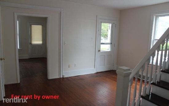 Building Photo - 110 S 8th St