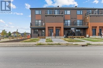 Building Photo - 871 Décoeur Dr.