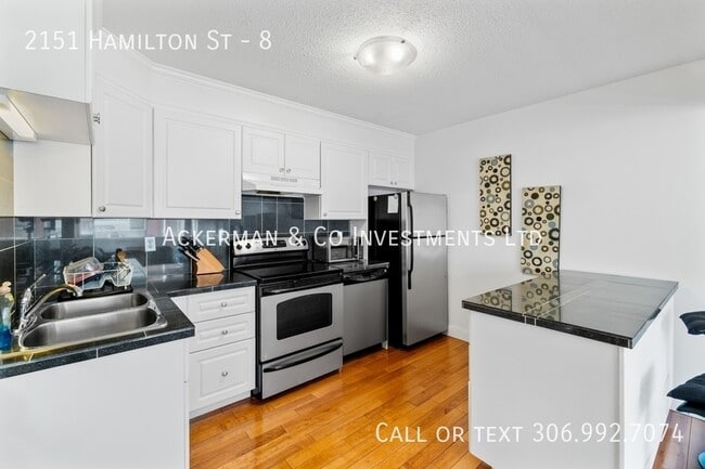 Building Photo - 2151 Hamilton St