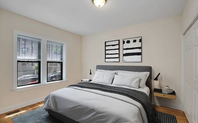 Foto del edificio - 628 W Cornelia Ave