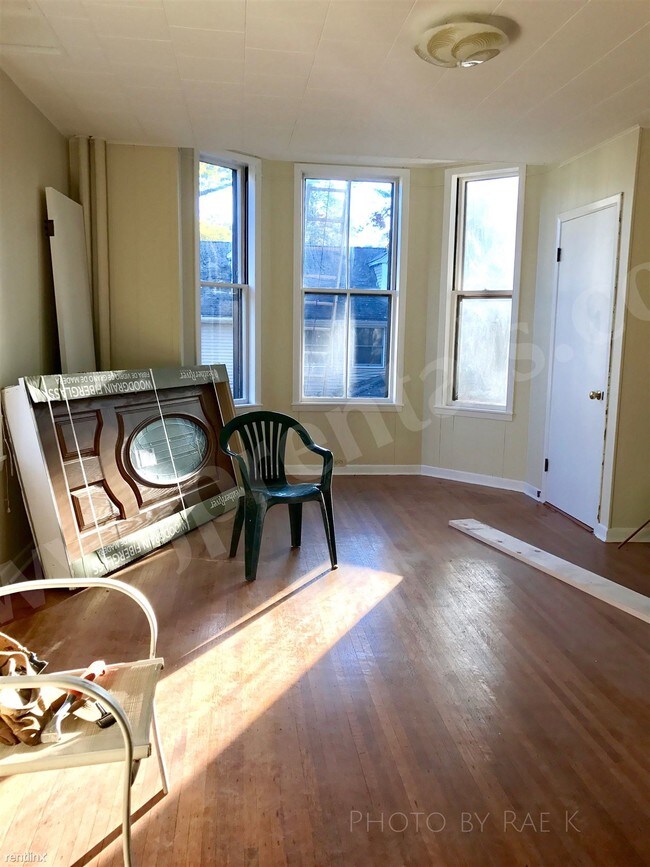 2 Clive St, Jamaica Plain, MA 02130 Condo for Rent in Jamaica Plain, MA