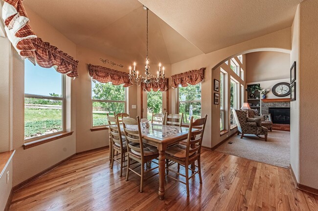 Foto del edificio - 1630 Oakmont Dr