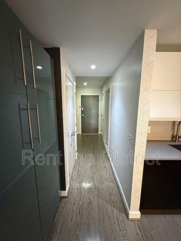 Building Photo - 1010 Massachusetts Ave NW