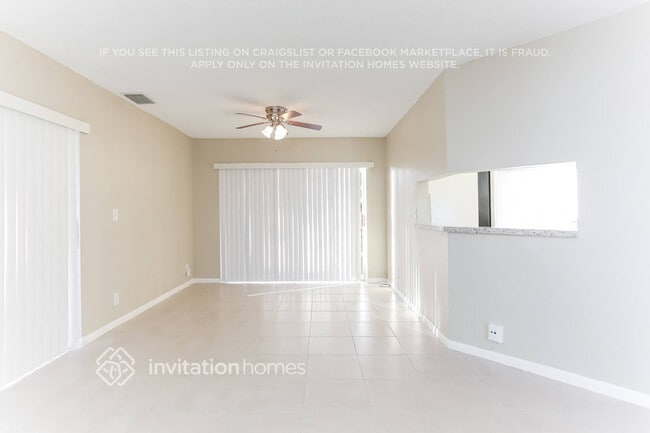 Foto del edificio - 3856 NW 107th Way