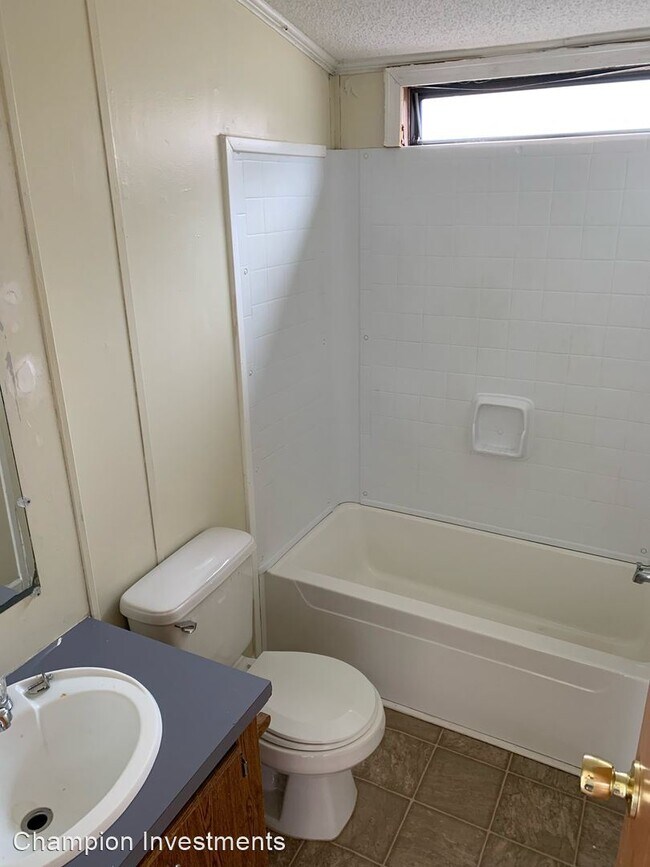 Foto del edificio - 2 br, 2 bath House - 105 James Street