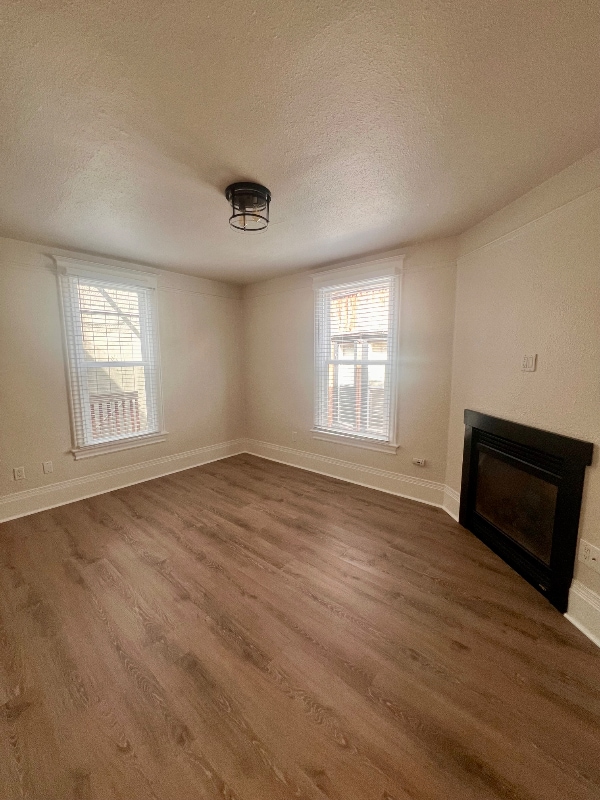 Building Photo - 1703 Bellevue Ave