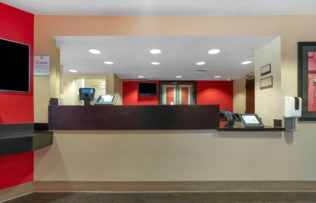 Foto del edificio - Furnished Studio-Santa Rosa - North