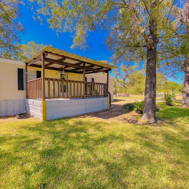 Building Photo - 3 Bedroom Single Family Home in Houston