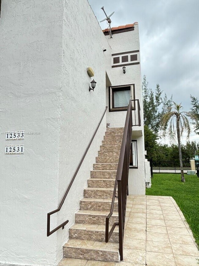 Foto del edificio - 12533 NW 11th Way