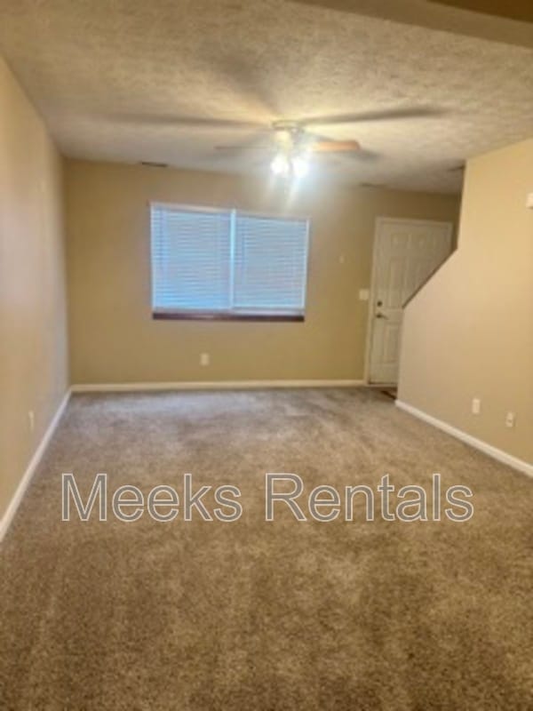 Foto del edificio - 136 Mt Vernon Ln