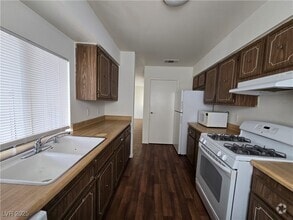 Building Photo - 5340 Retablo Ave