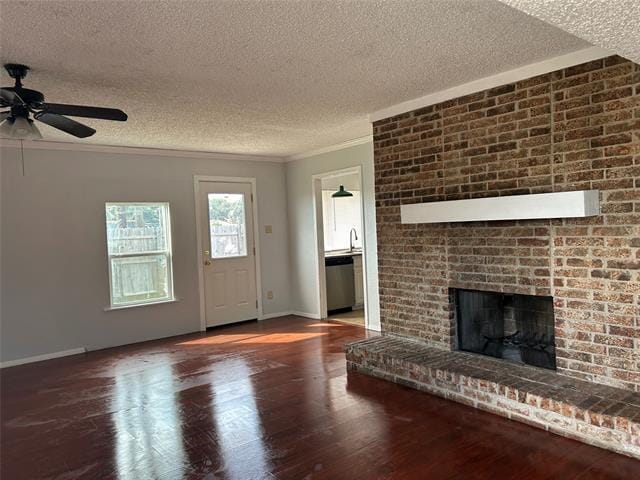 Foto del edificio - 2525 Crown Cir