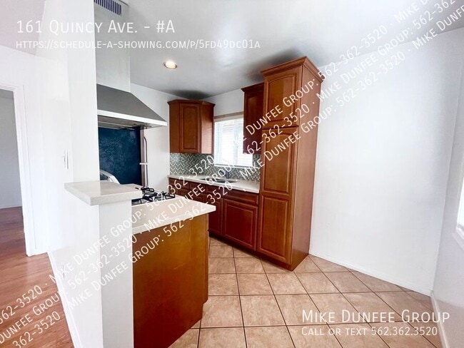 Building Photo - 161 Quincy Ave