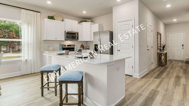 Building Photo - 2547 Cliff Hollow Ln