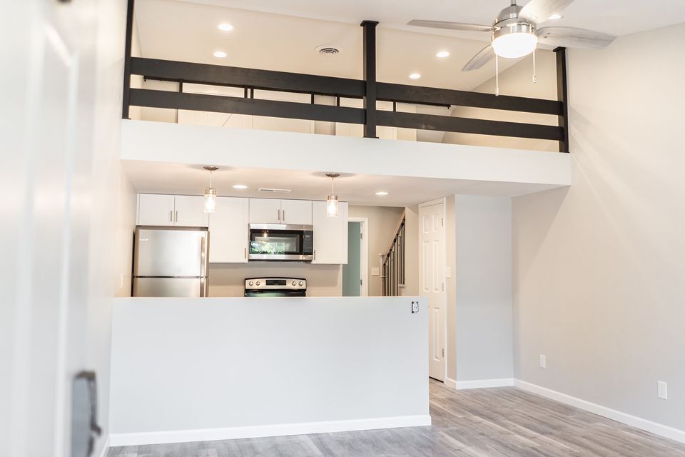 Foto principal - 1193 E Dawn Dr