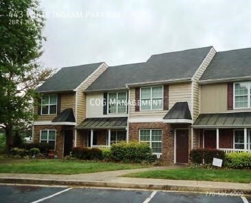 Foto principal - Great 2 bedroom townhome community located...