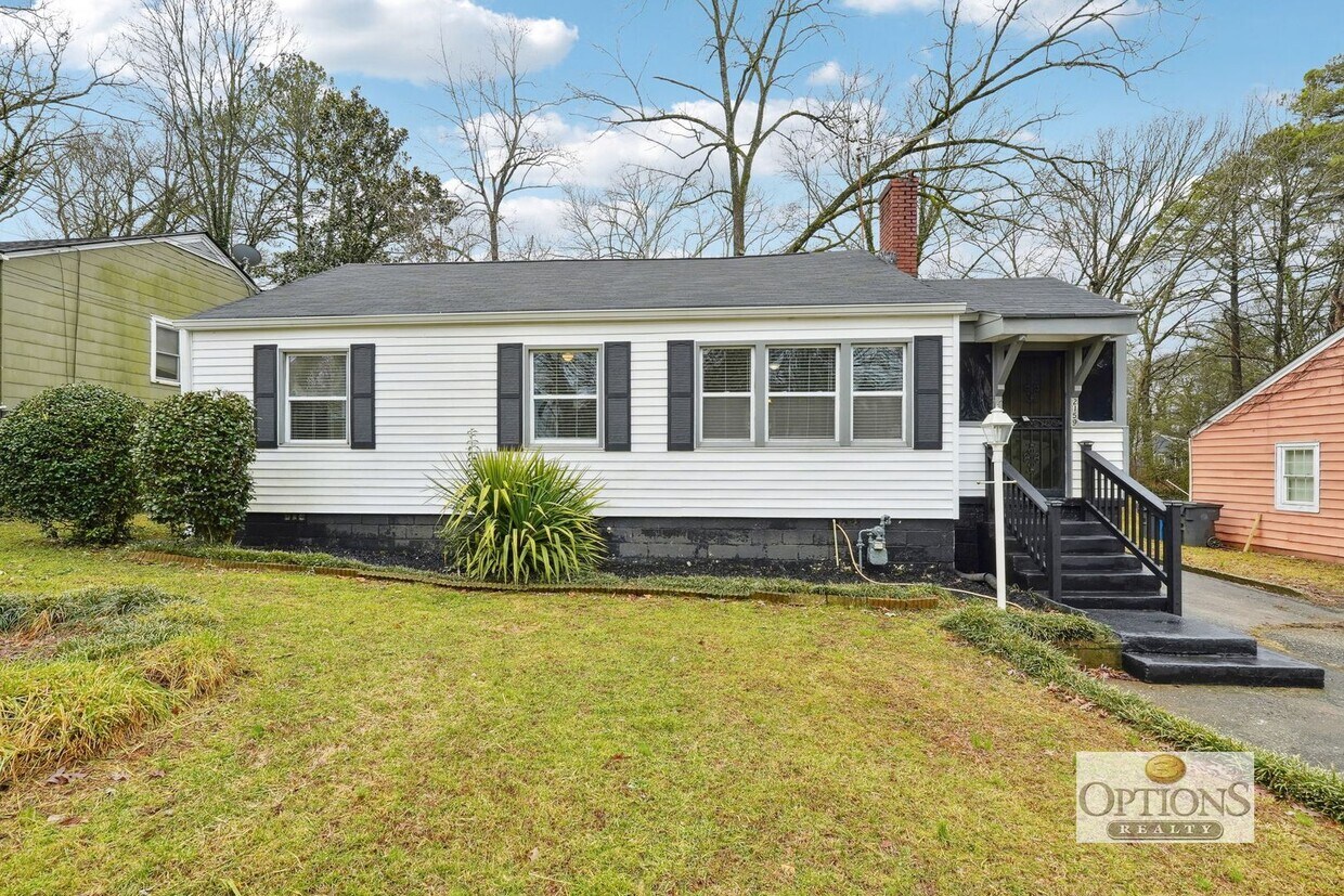 2159 Pinehurst Dr, East Point, GA 30344 House Rental in East Point, GA