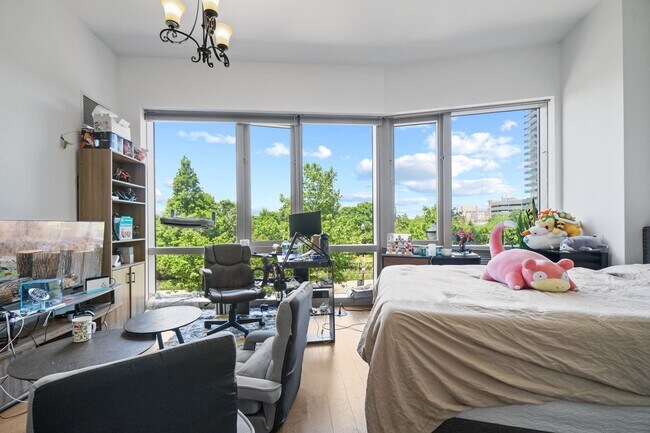 Foto del edificio - 75 Park Ln S