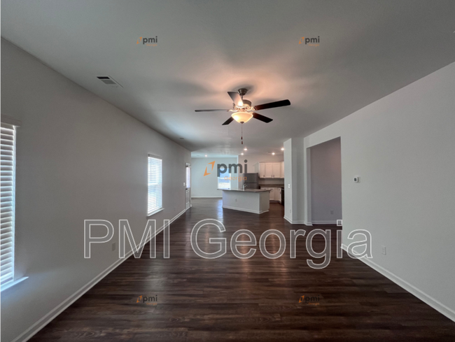 Building Photo - 3334 Bridgewood Dr