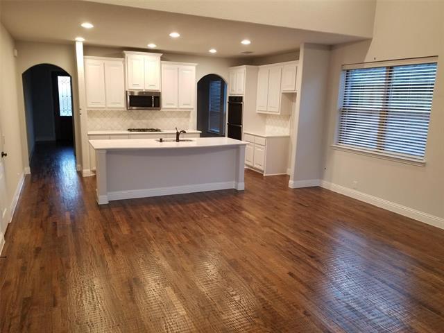 Building Photo - 2113 Burke Dr