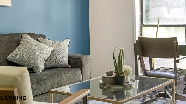 Foto del edificio - 3421 N Druid Hills Rd