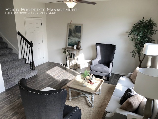 Building Photo - Townhomes at The Reserve