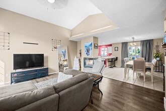 Building Photo - 4919 S Kenzie Ln Building Photo - 4919 S Kenzie Ln