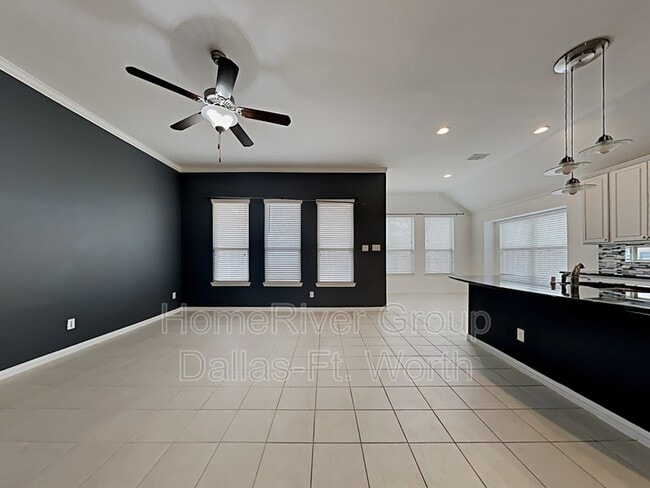 Building Photo - 1100 Pennybaker Ln