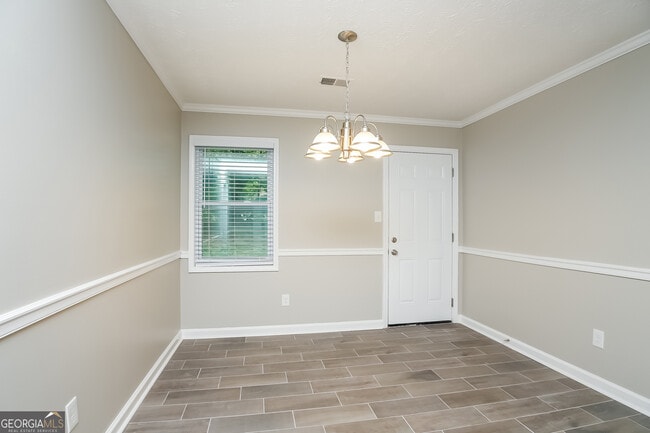 Building Photo - 3075 Palomino Dr