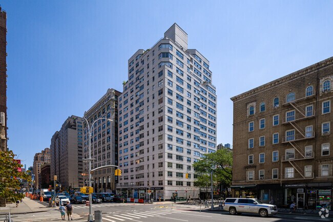 Building Photo - The Cambridge House
