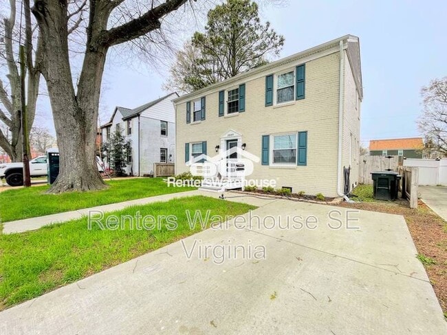 Building Photo - 3809 Stratford Rd
