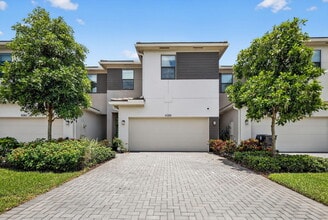 Building Photo - 4388 Serpens Ln