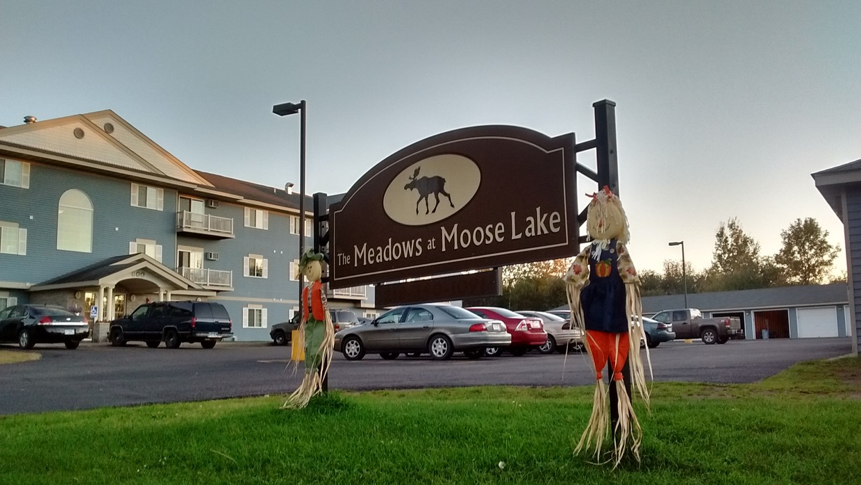 Primary Photo - 800 Lakeshore Dr