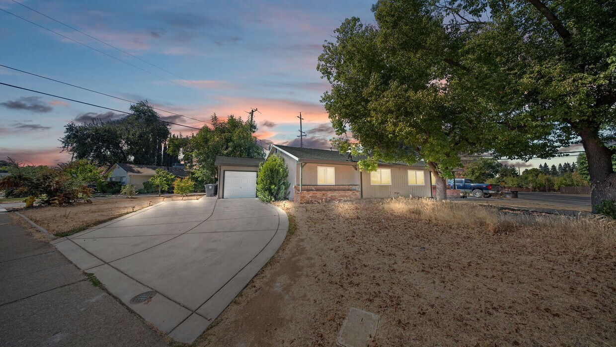 Foto principal - Rancho Cordova - 2 Bedroom