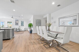 Building Photo - 29403 Ella Larchmont Ct