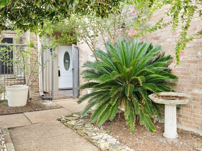 Foto del edificio - 12658 Briar Patch Dr