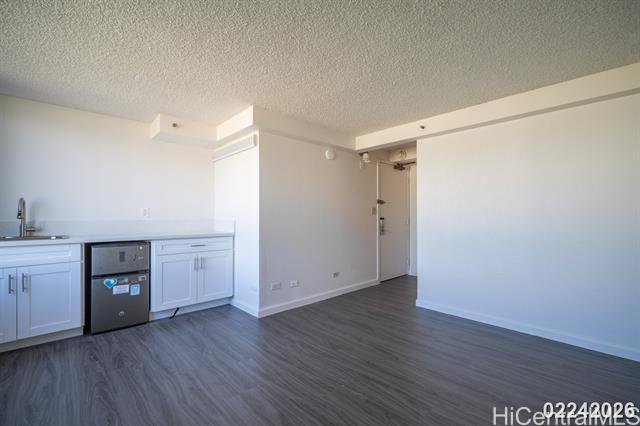 Building Photo - 444 Niu St