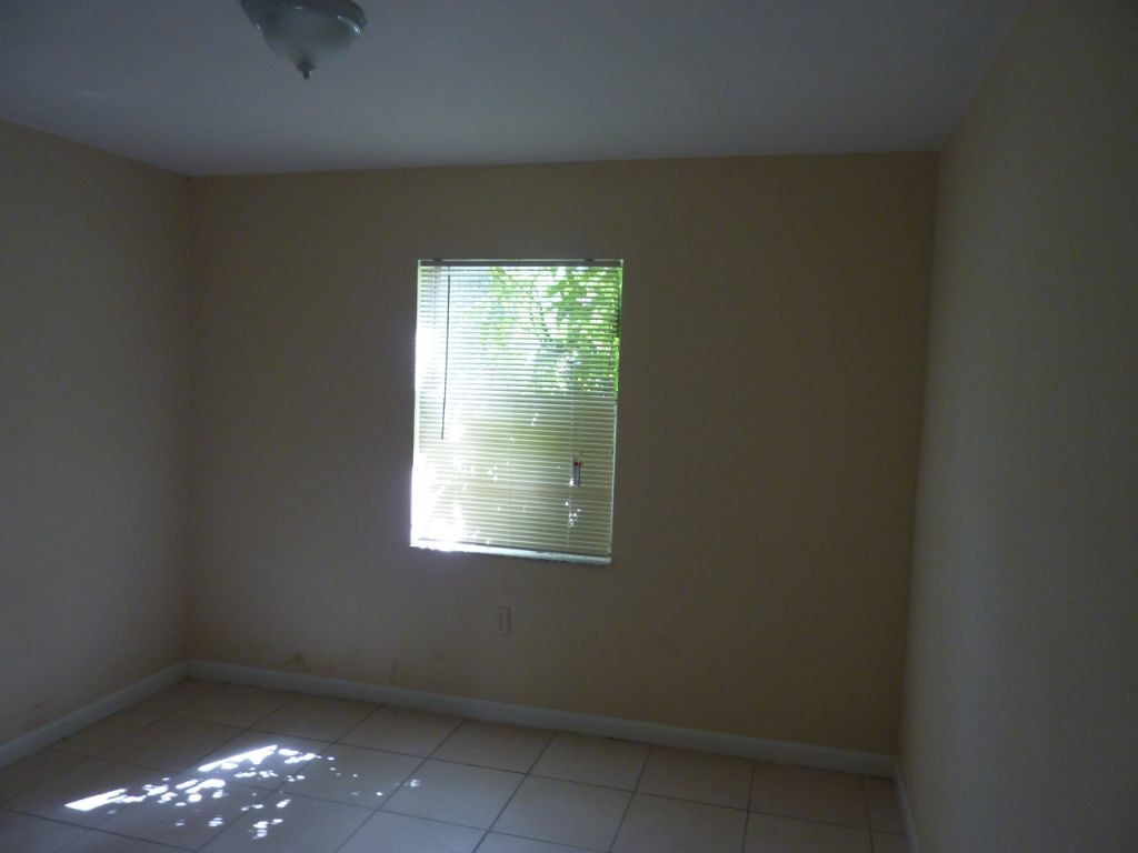 Foto del edificio - 2591 NW 56th Ave